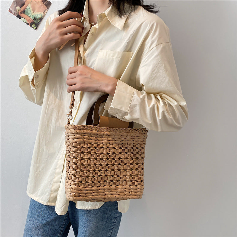 New Trendy Casual Weaving Handbag For Women