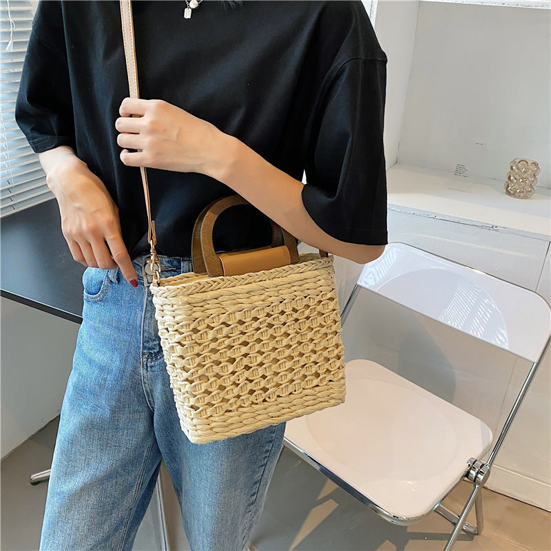 New Trendy Casual Weaving Handbag For Women