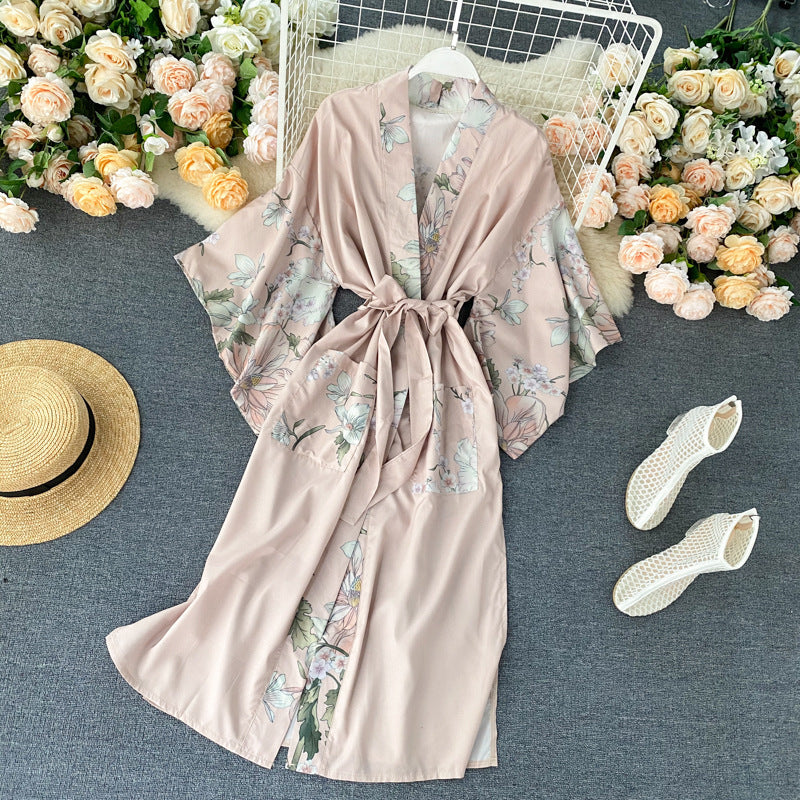 European And American Fashion Blogger Pajama Style Satin Dress Women''s Fashion Printing Long Vacation Sunscreen Coat Fashion